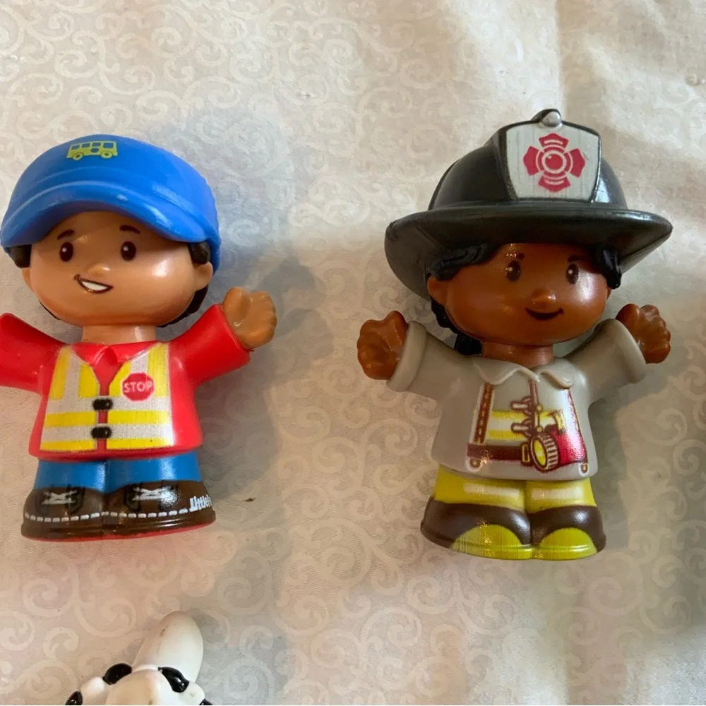 Lot Of 7 Fisher Price Little People Figures Firefighters Zebra
